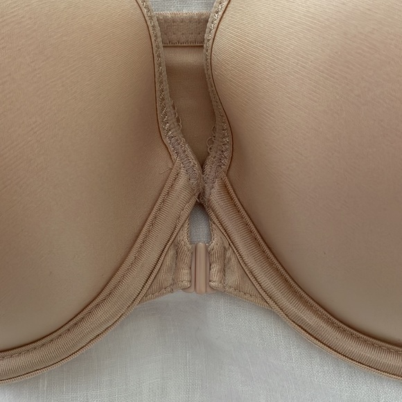 Wacoal front close Underwire T-shirt bra, size 32DD BNWT - Picture 4 of 7